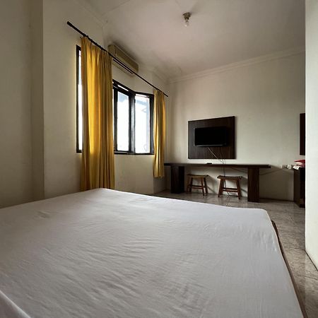 فندق Oyo 92098 Kost Orange Syariah ماكاسار المظهر الخارجي الصورة