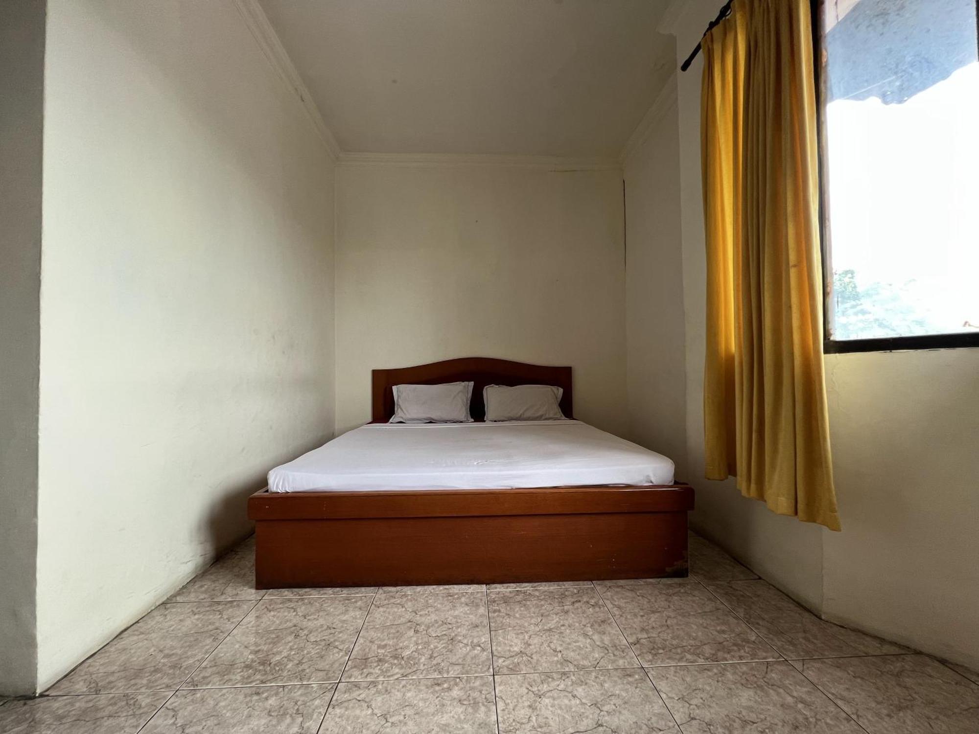 فندق Oyo 92098 Kost Orange Syariah ماكاسار المظهر الخارجي الصورة